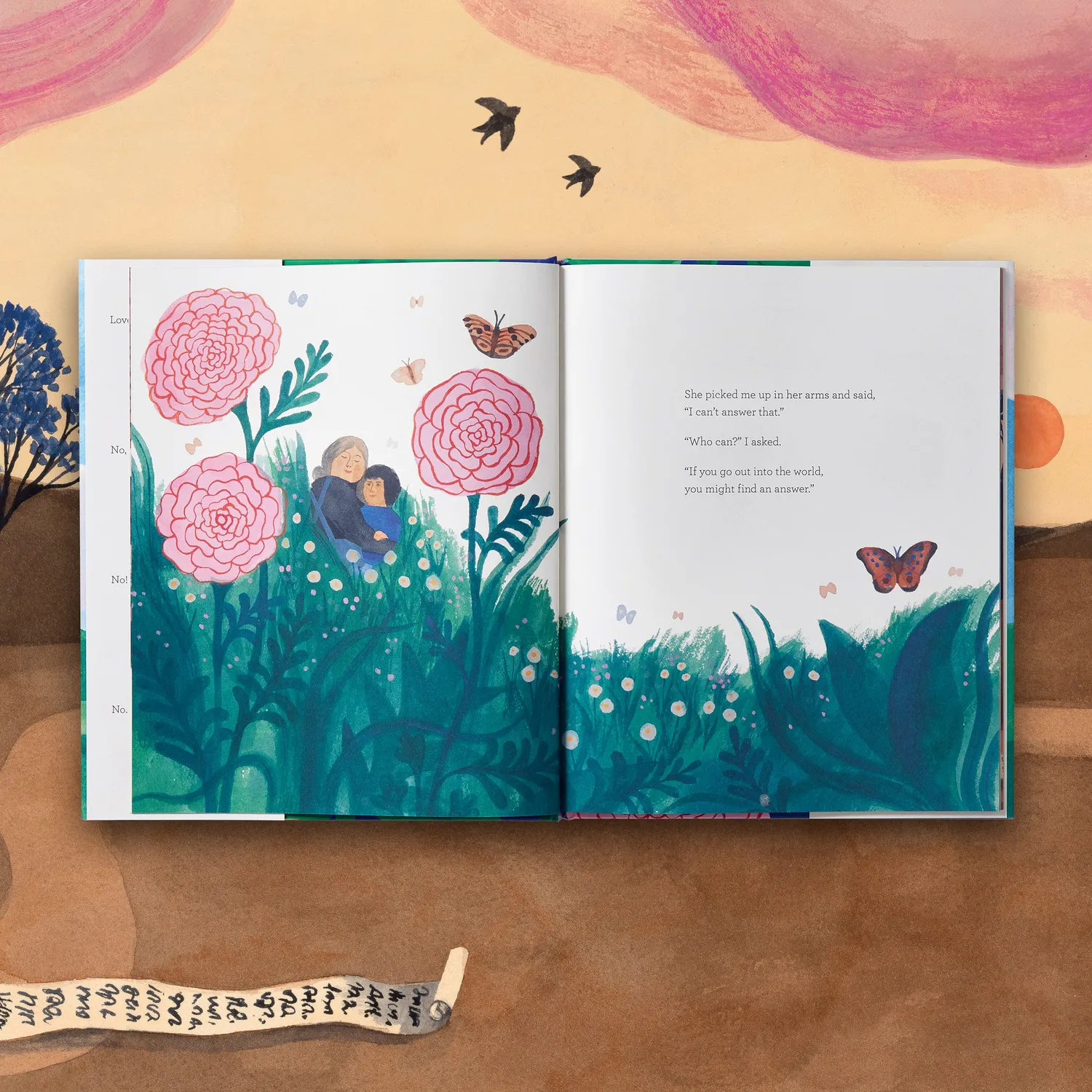 Abrams and Chronicle What Is Love? bildebok innbundet